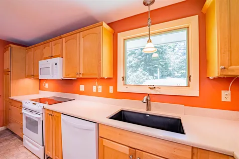 4 Walsh Terrace Jericho VT 05465