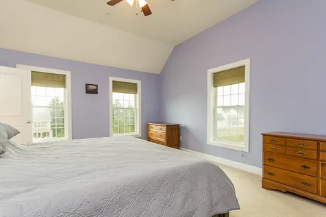31 Hutchinson Lane New Boston NH 03070