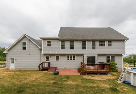 31 Hutchinson Lane New Boston NH 03070