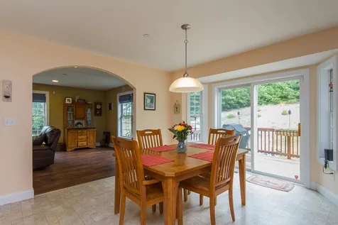 31 Hutchinson Lane New Boston NH 03070