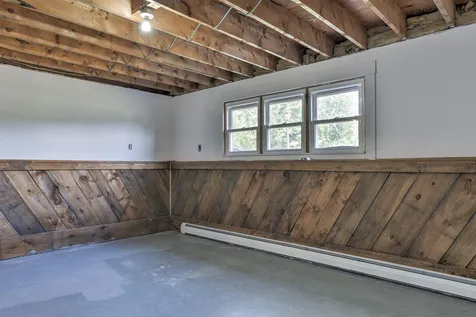 846 Old Claremont Road Charlestown NH 03603