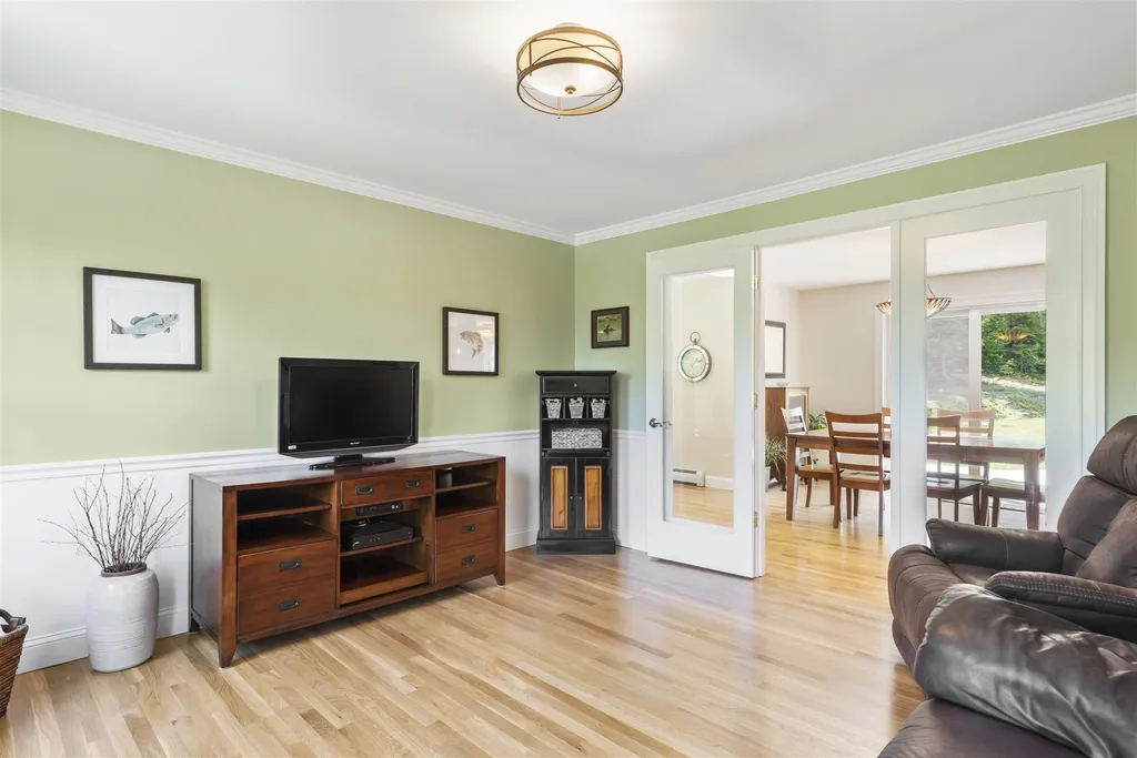 271 Burnt Hill Road New London NH 03257