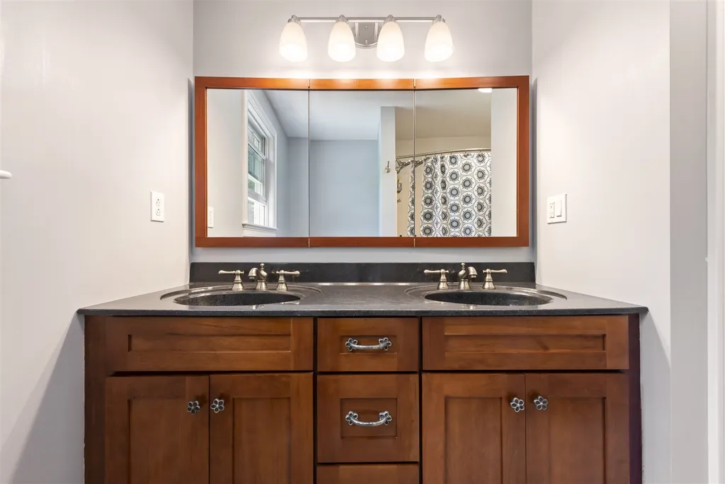 271 Burnt Hill Road New London NH 03257