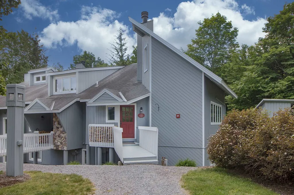 11 Tamarack Road Stratton VT 05155