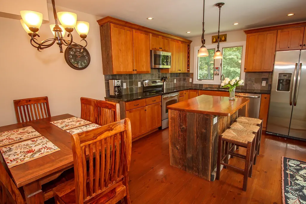 11 Tamarack Road Stratton VT 05155