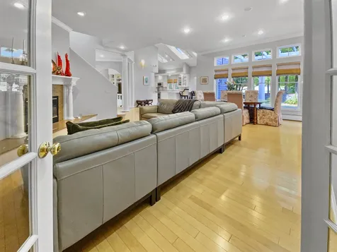 2 Bacchus Circle Hanover NH 03755