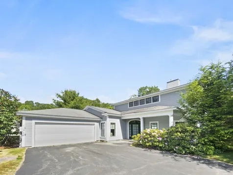 2 Bacchus Circle Hanover NH 03755