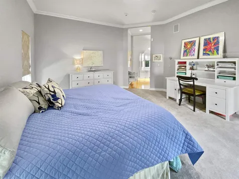 2 Bacchus Circle Hanover NH 03755