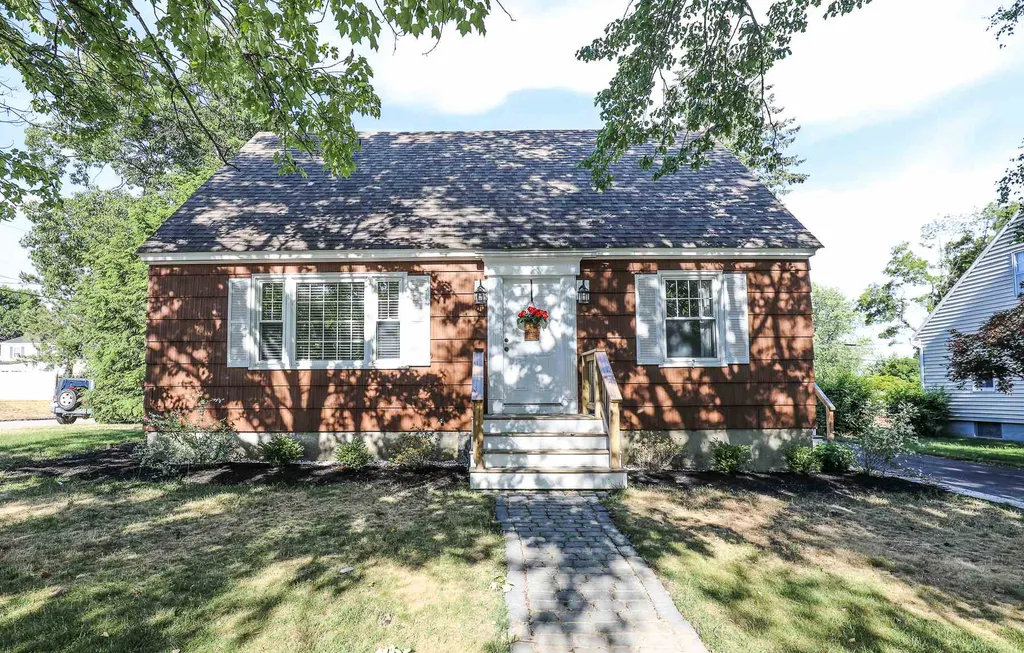385 Reed Street Manchester NH 03102