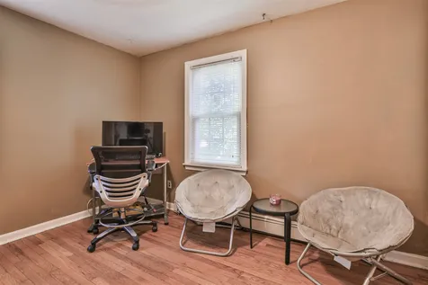 23 Stearns Street Manchester NH 03102