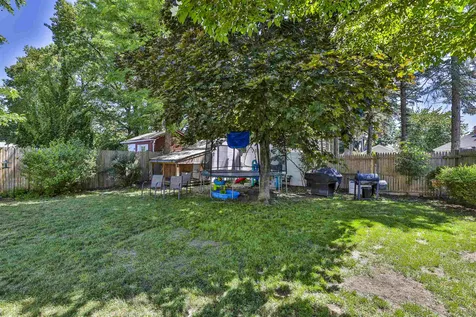 23 Stearns Street Manchester NH 03102