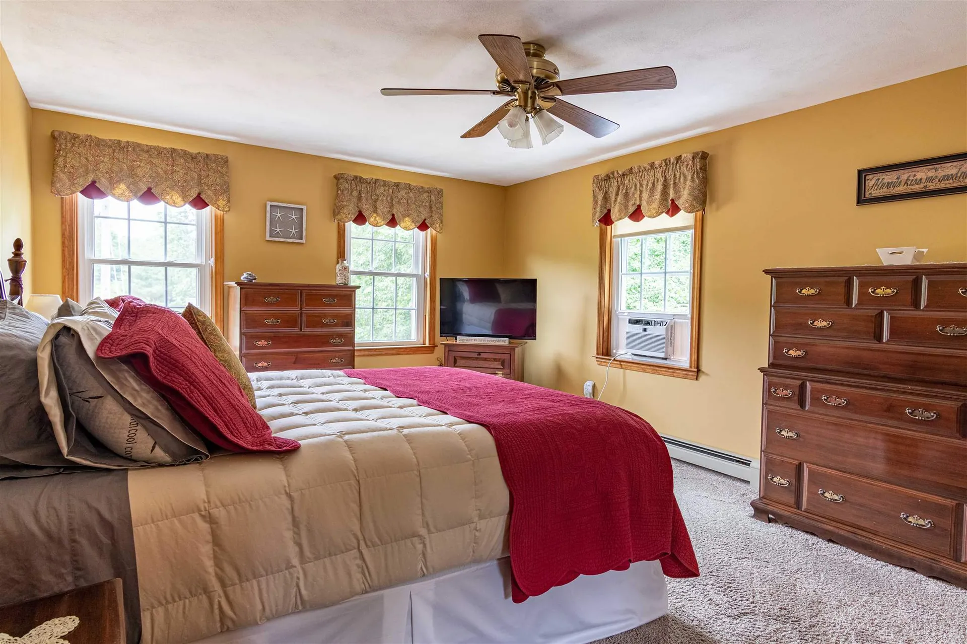 3 Lincoln Circle Kingston NH 03848