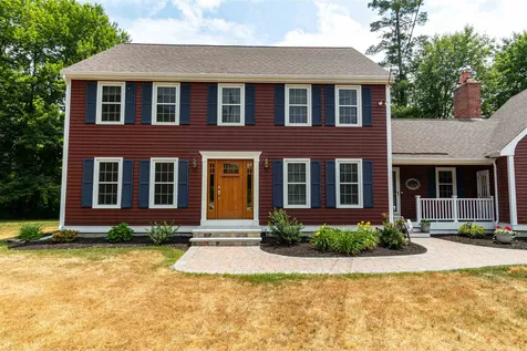 3 Lincoln Circle Kingston NH 03848
