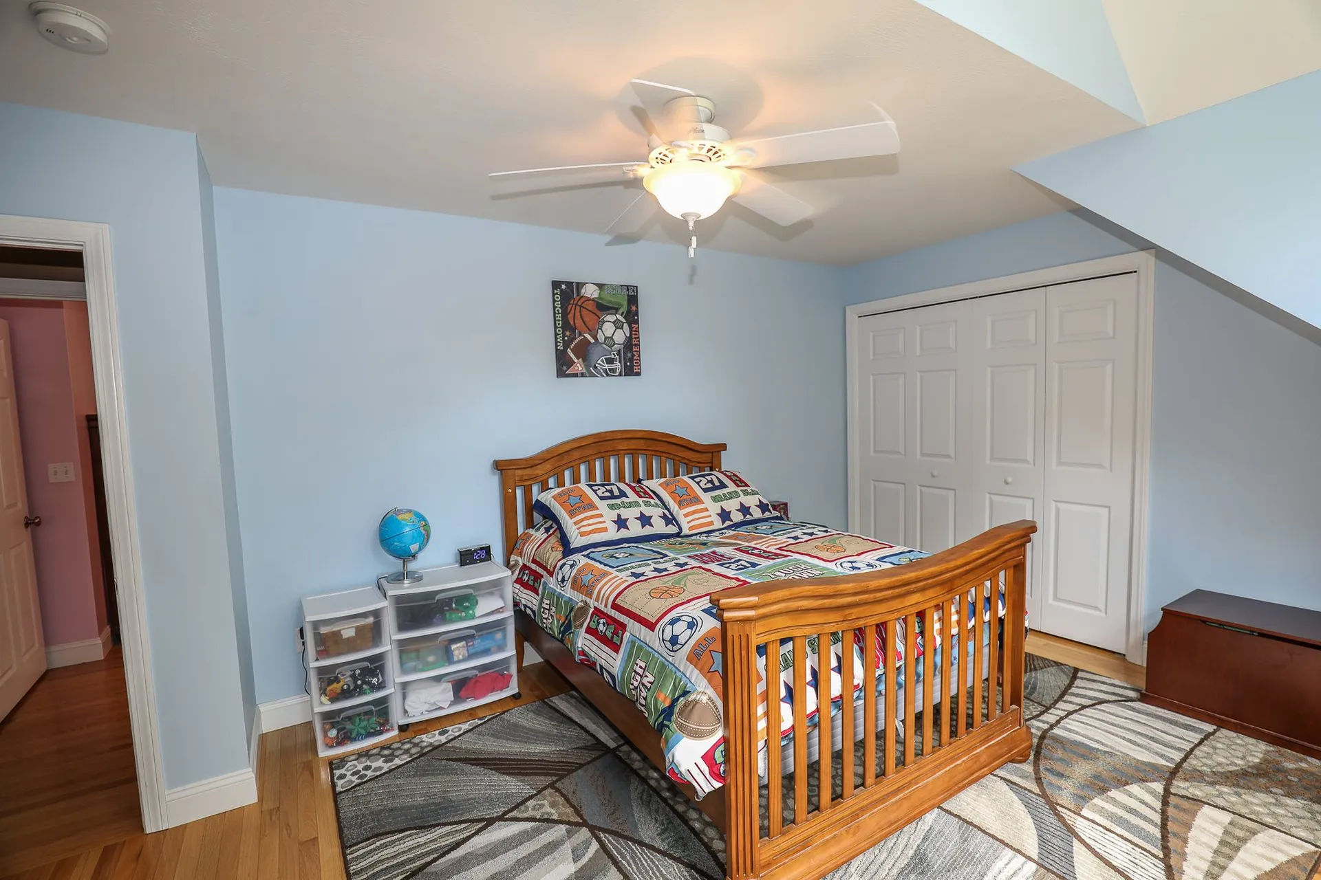 32 Tanager Way Londonderry NH 03053