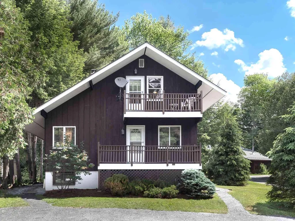 3180 Mountain Road Stowe VT 05672