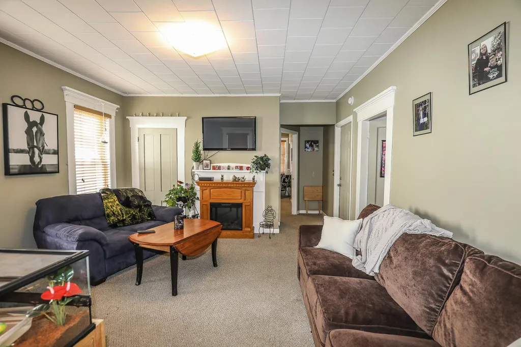 188 Laurel Street Manchester NH 03103