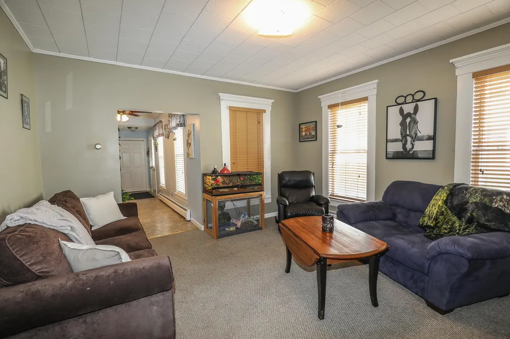 188 Laurel Street Manchester NH 03103