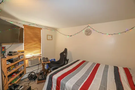 188 Laurel Street Manchester NH 03103