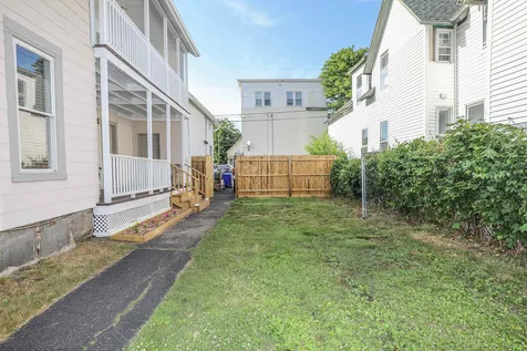 188 Laurel Street Manchester NH 03103