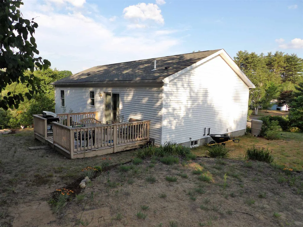 1 Upland Drive Franklin NH 03235