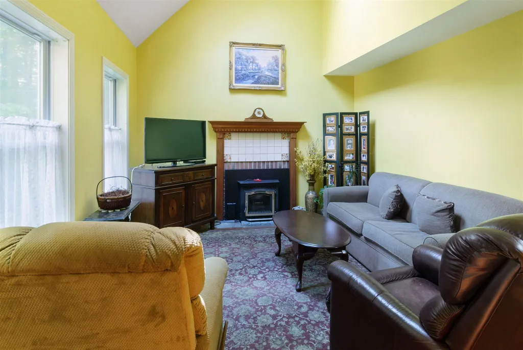 26 Gedney Court Alton NH 03810