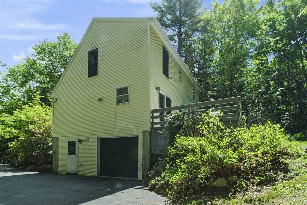 26 Gedney Court Alton NH 03810