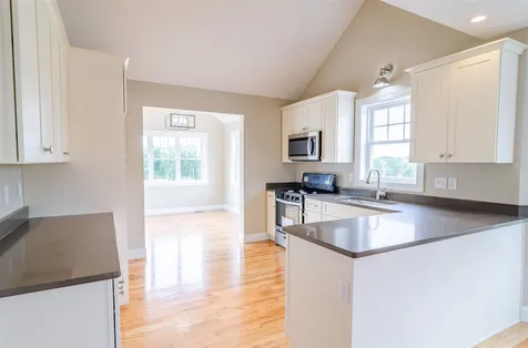13 Conifer Way Salem NH 03079