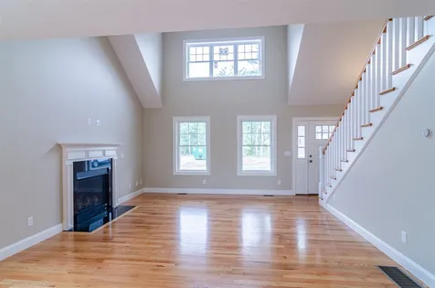 13 Conifer Way Salem NH 03079