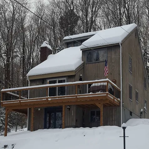 68 Howe's Loop Wilmington VT 05363