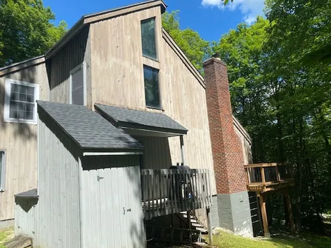 68 Howe's Loop Wilmington VT 05363