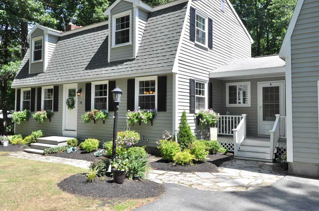 76 Hovey Road Londonderry NH 03053
