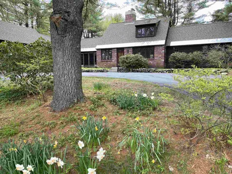 30 Blueberry Lane Peterborough NH 03458