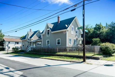 224 Silver Street Manchester NH 03103