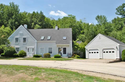 60b Apple Tree Drive Goffstown NH 03045