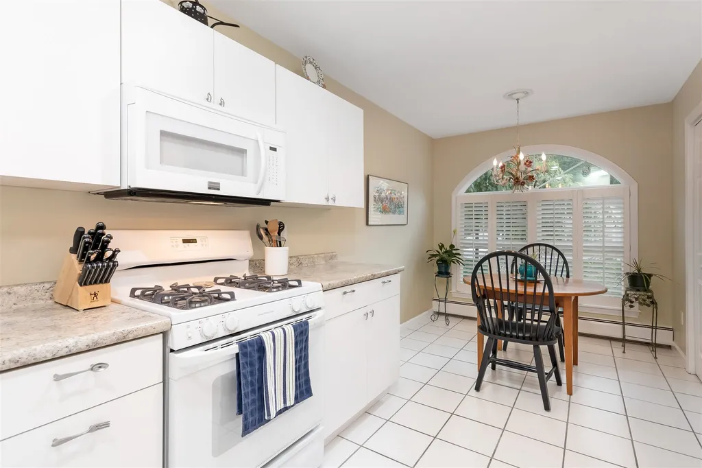 42 Northshore Drive Burlington VT 05408