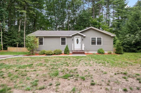 5 Souhegan Drive Merrimack NH 03054