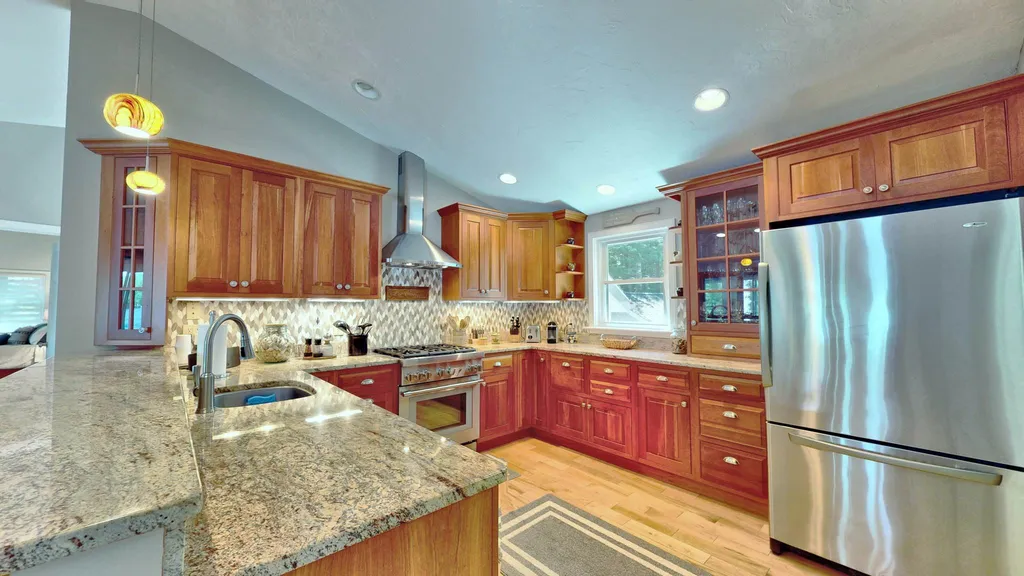 11 Indian Trail Meredith NH 03253