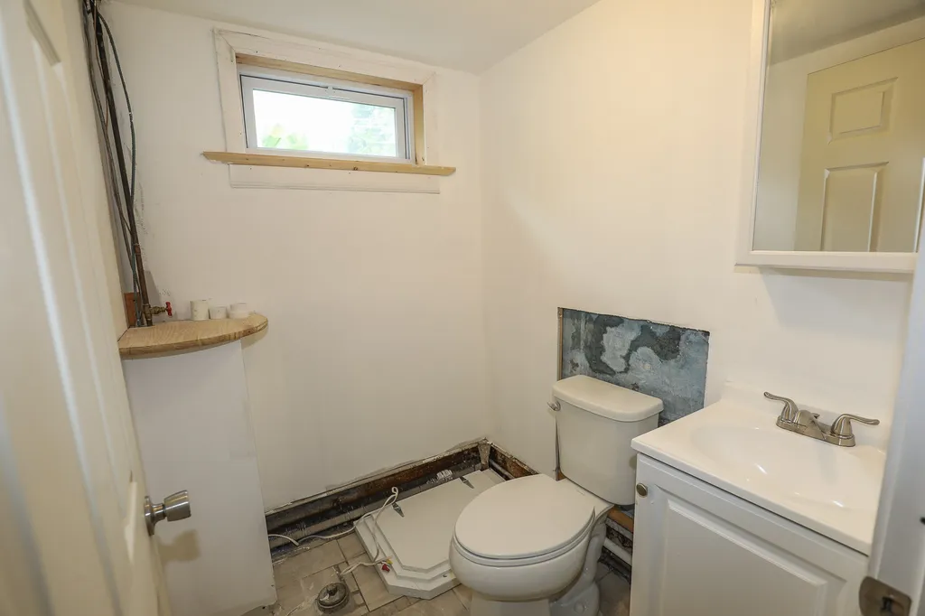 499 Cilley Road Manchester NH 03103