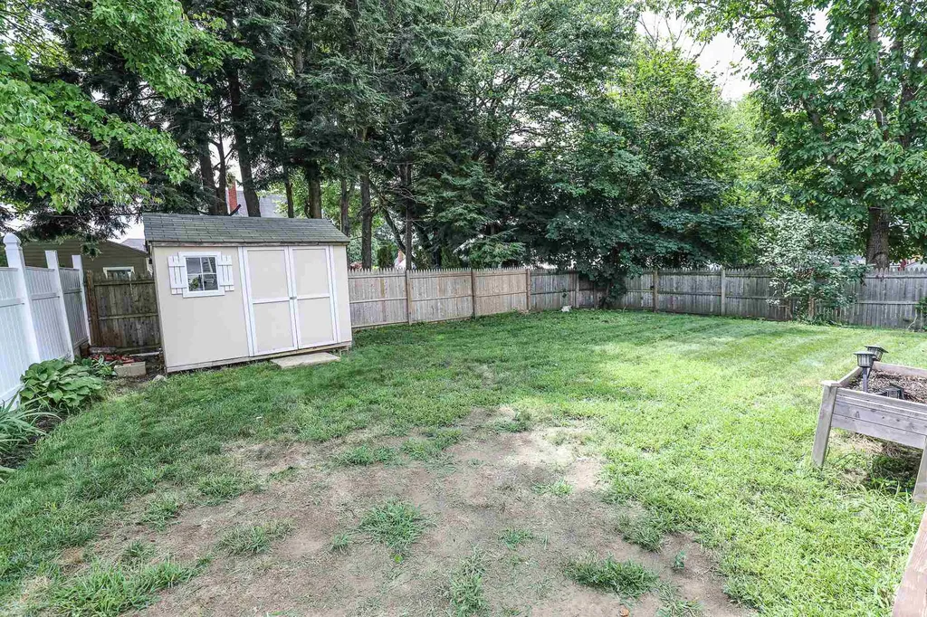 499 Cilley Road Manchester NH 03103