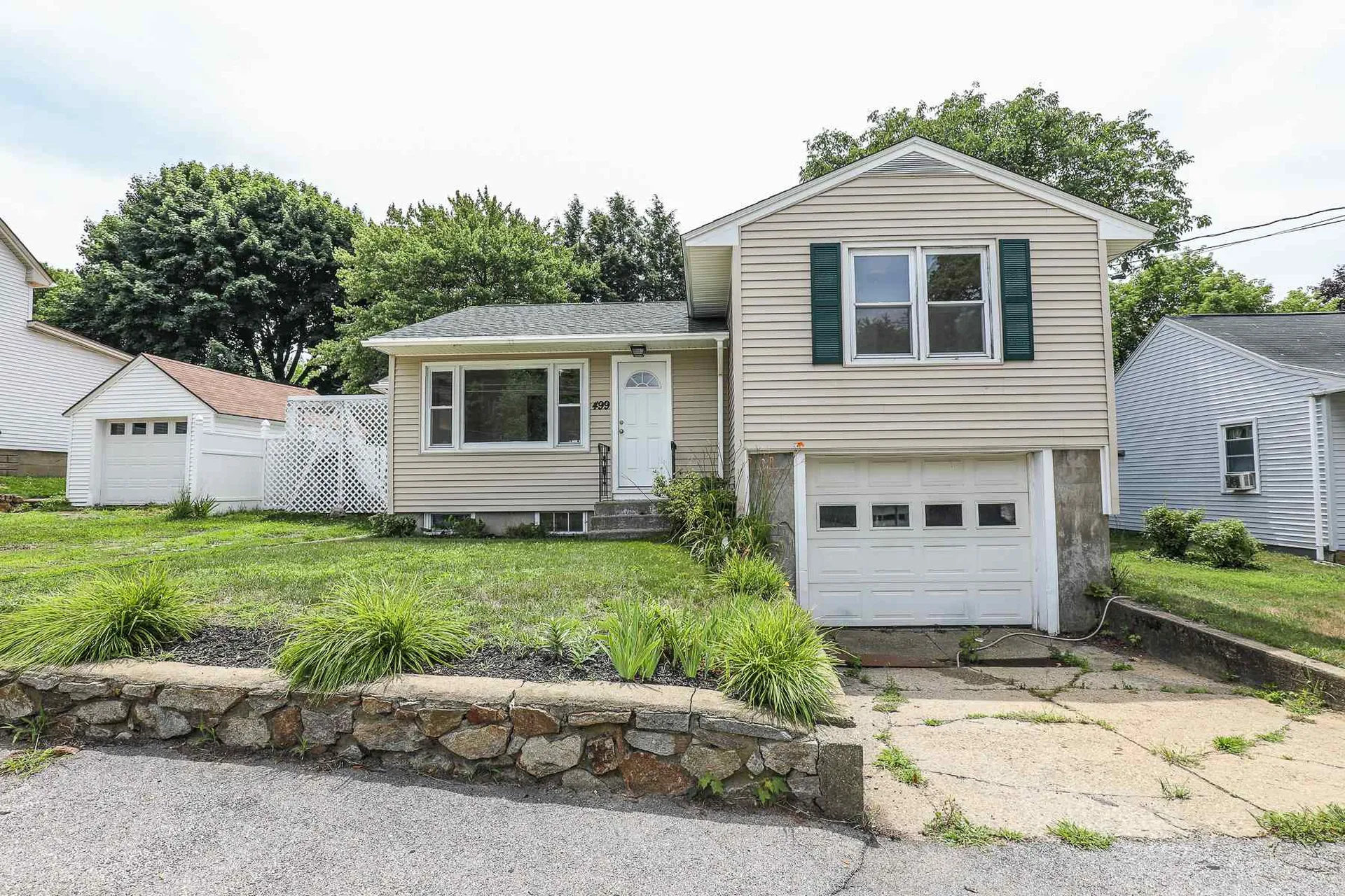 499 Cilley Road Manchester NH 03103