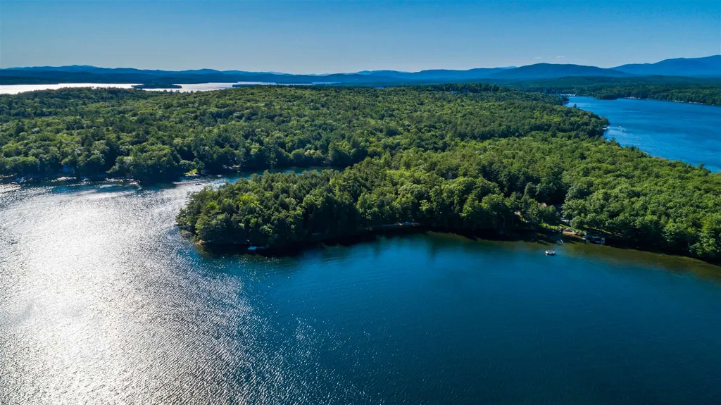 37 Marcus Road Moultonborough NH 03254