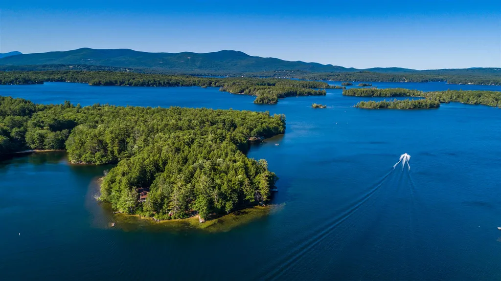 37 Marcus Road Moultonborough NH 03254