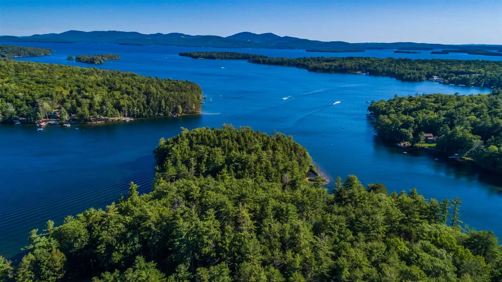 37 Marcus Road Moultonborough NH 03254