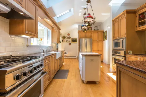 2733 Dorset West Road Dorset VT 05251