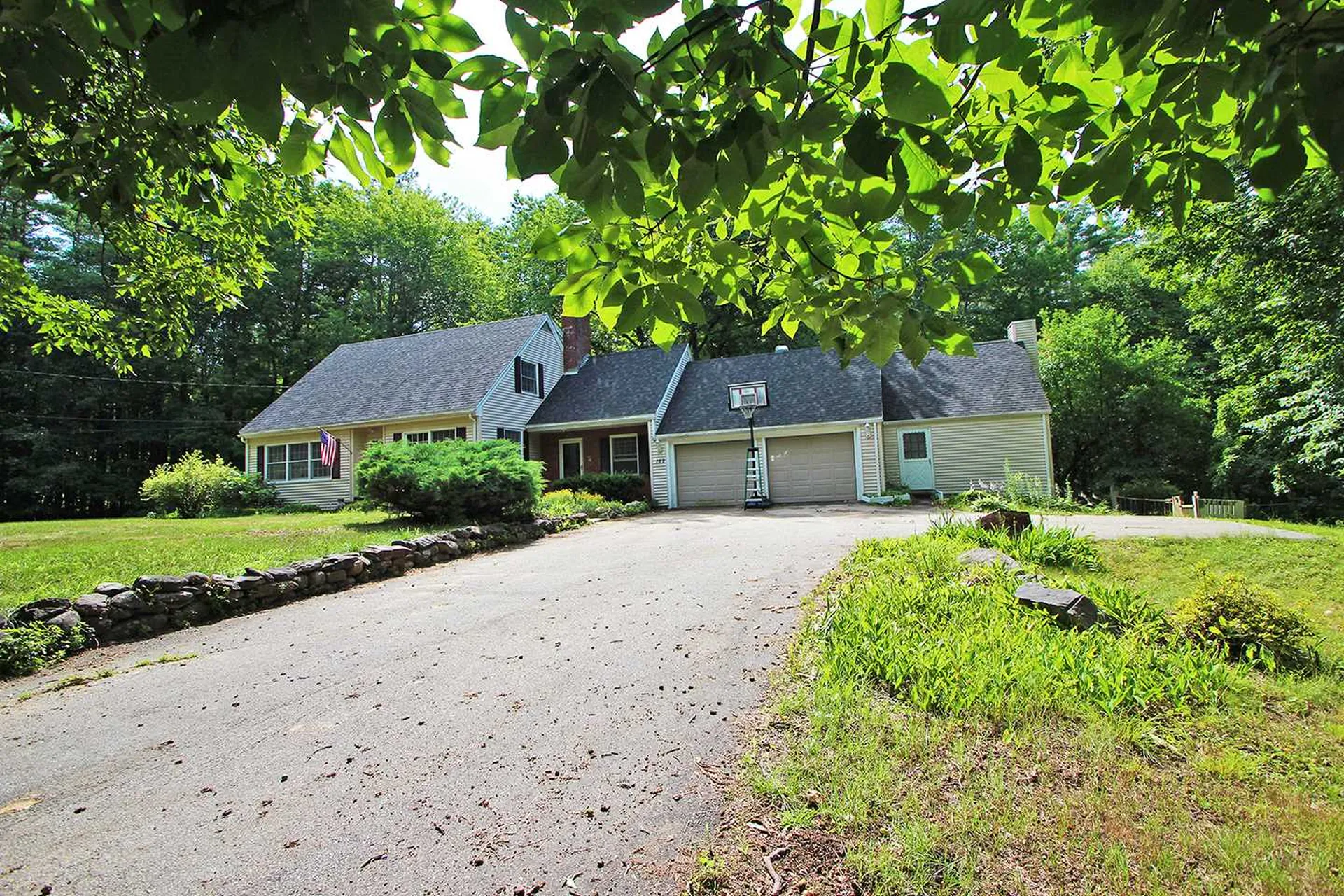 169 Coffin Road Epping NH 03042