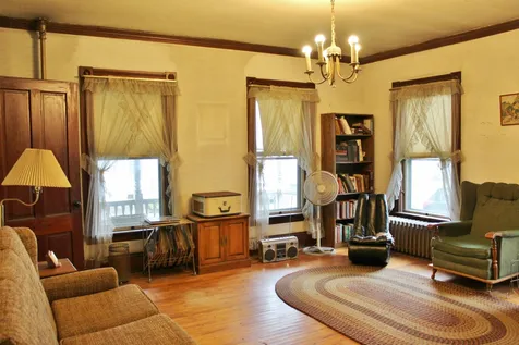8 Wall Street Springfield VT 05156