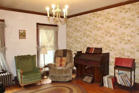 8 Wall Street Springfield VT 05156