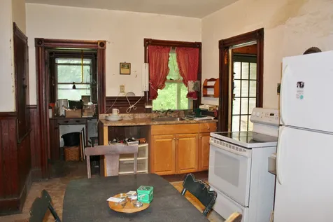 8 Wall Street Springfield VT 05156