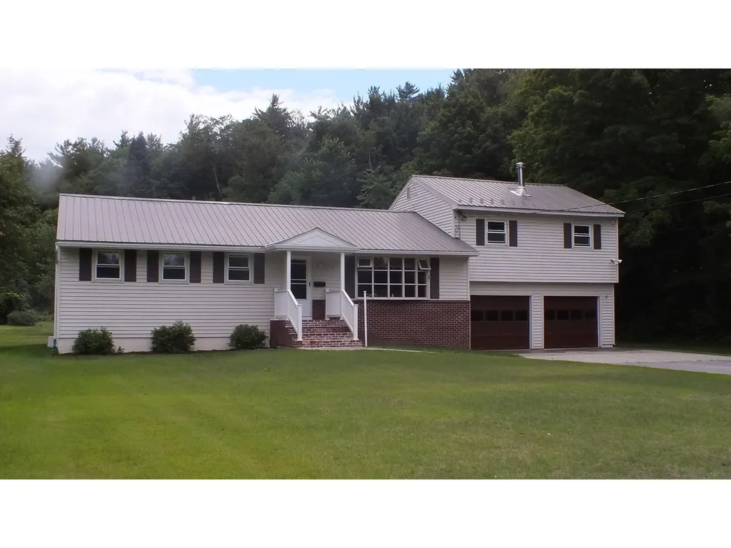39 Phoenix Circle Richmond VT 05477