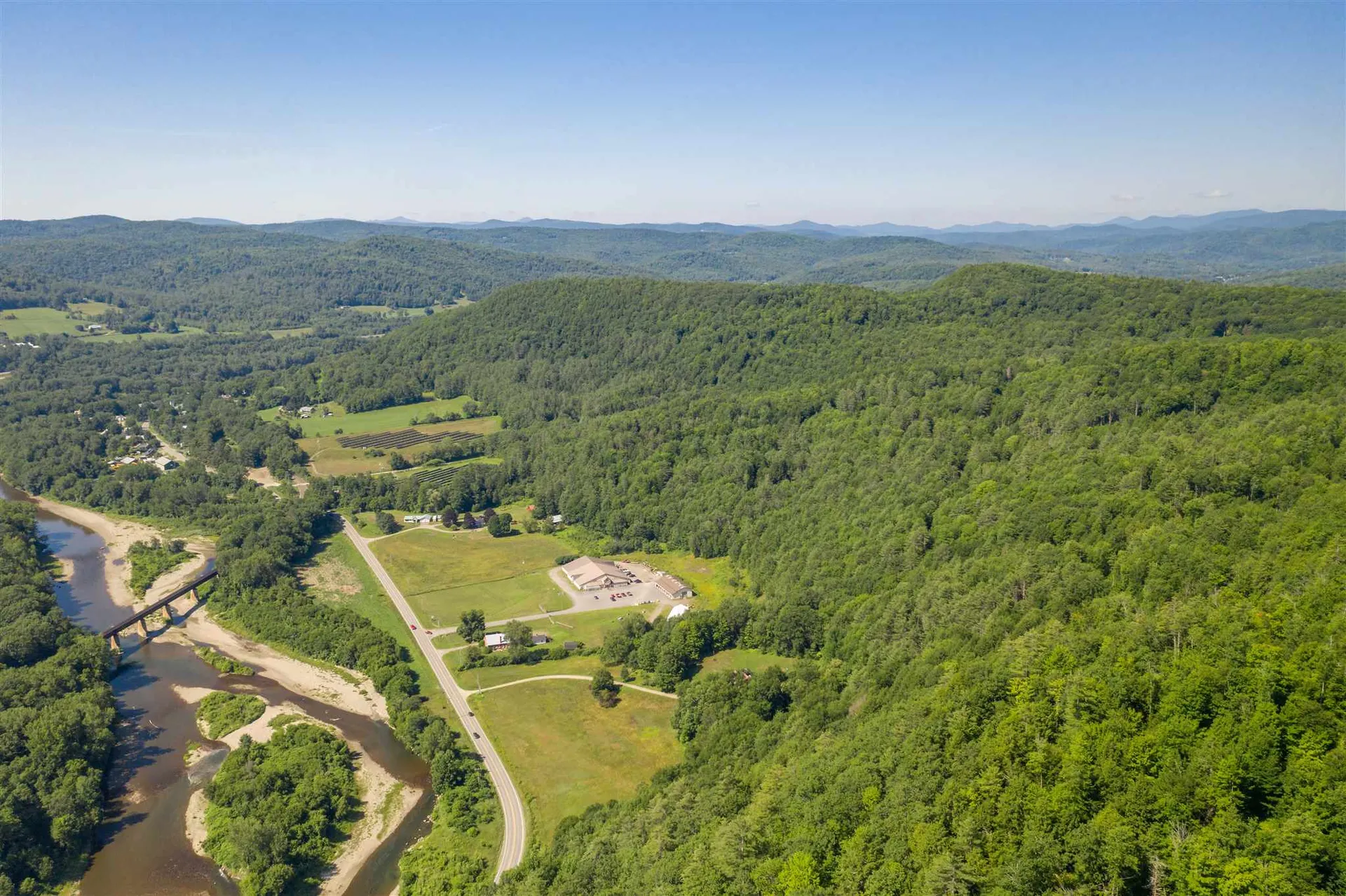 3636 Vt Route 14 Royalton VT 05068
